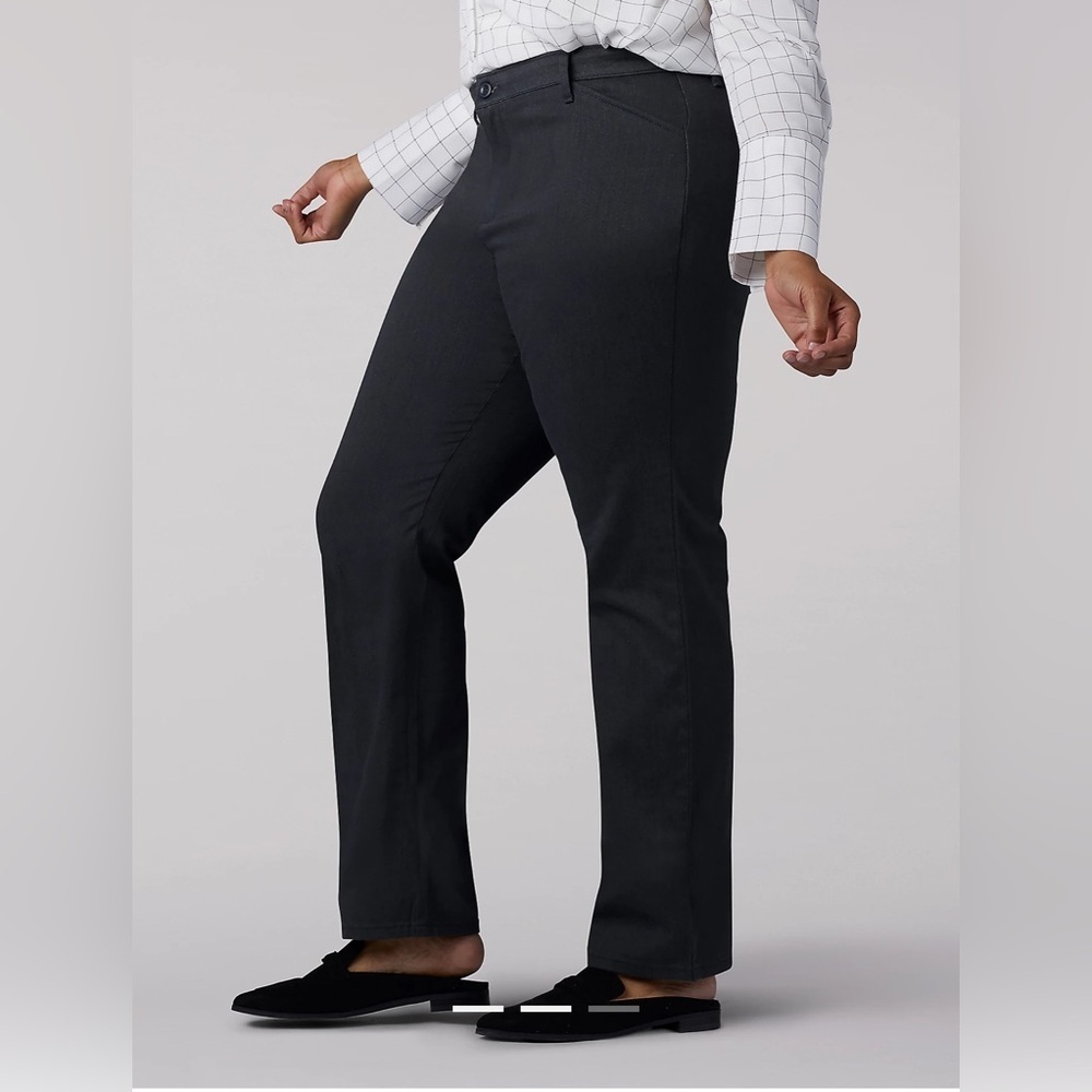 Lee Straight Leg Relaxed Fit Charcoal Pants 18 Short